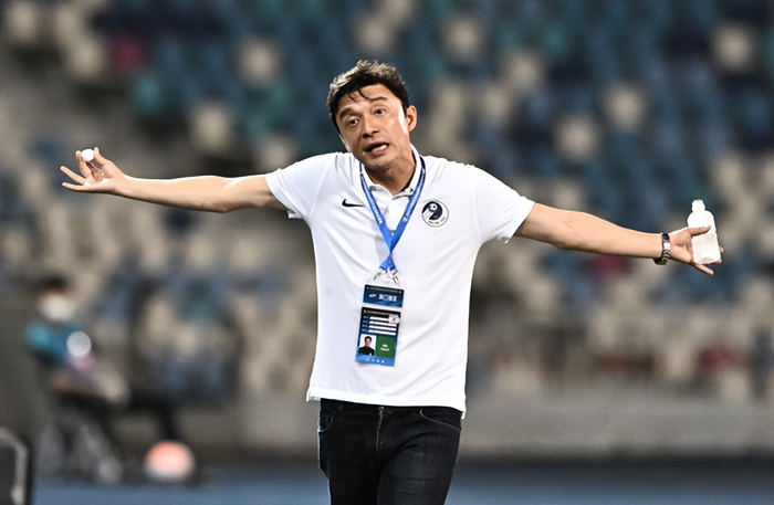 包含欧超杯今晚再迎强敌；广州队迎来里程碑；主帅态度：压力陡增；高层口径保持一致的词条-九游体育app